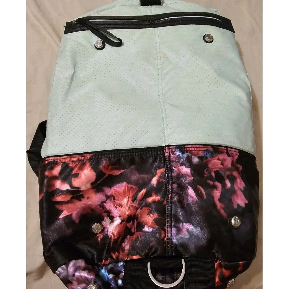 Lululemon Athletica Do It Up Duffel Bag Mint